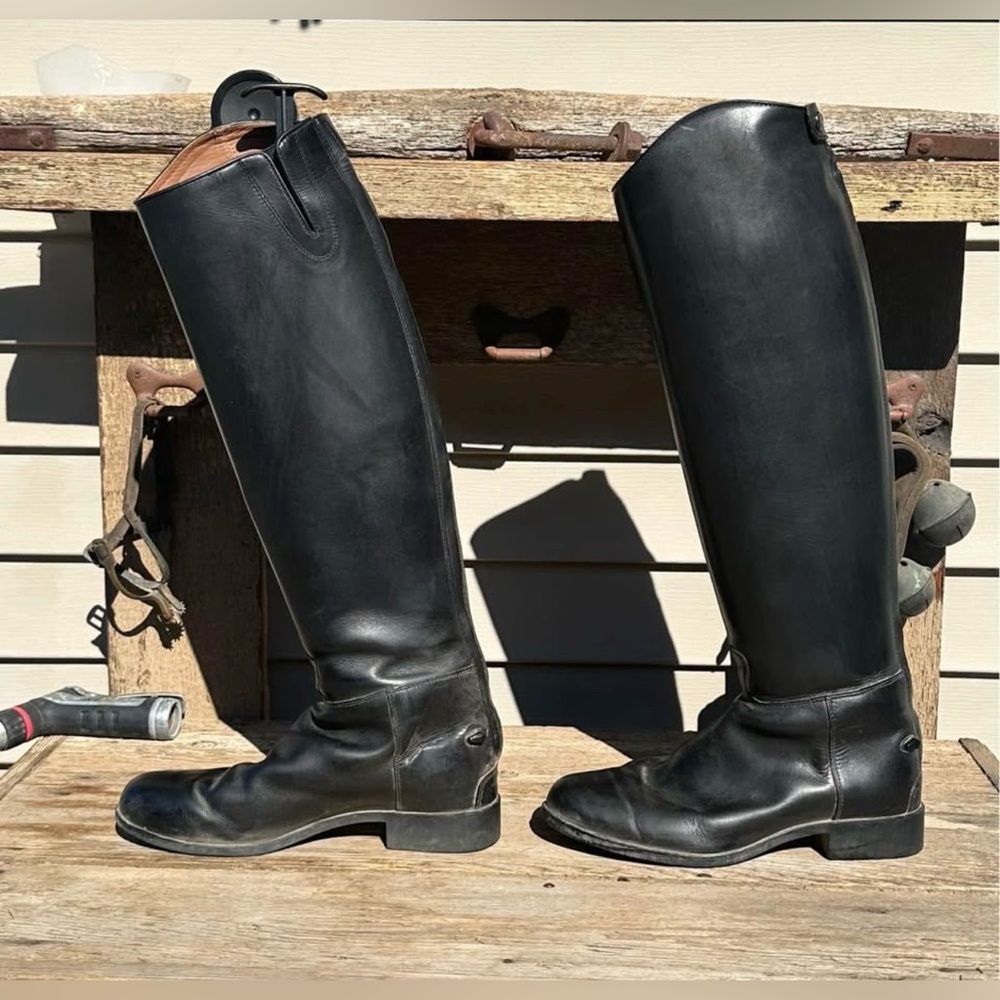 Ladies 8 1/2 Ariat Tall Zip Dress English Boots - Picture 2 of 9